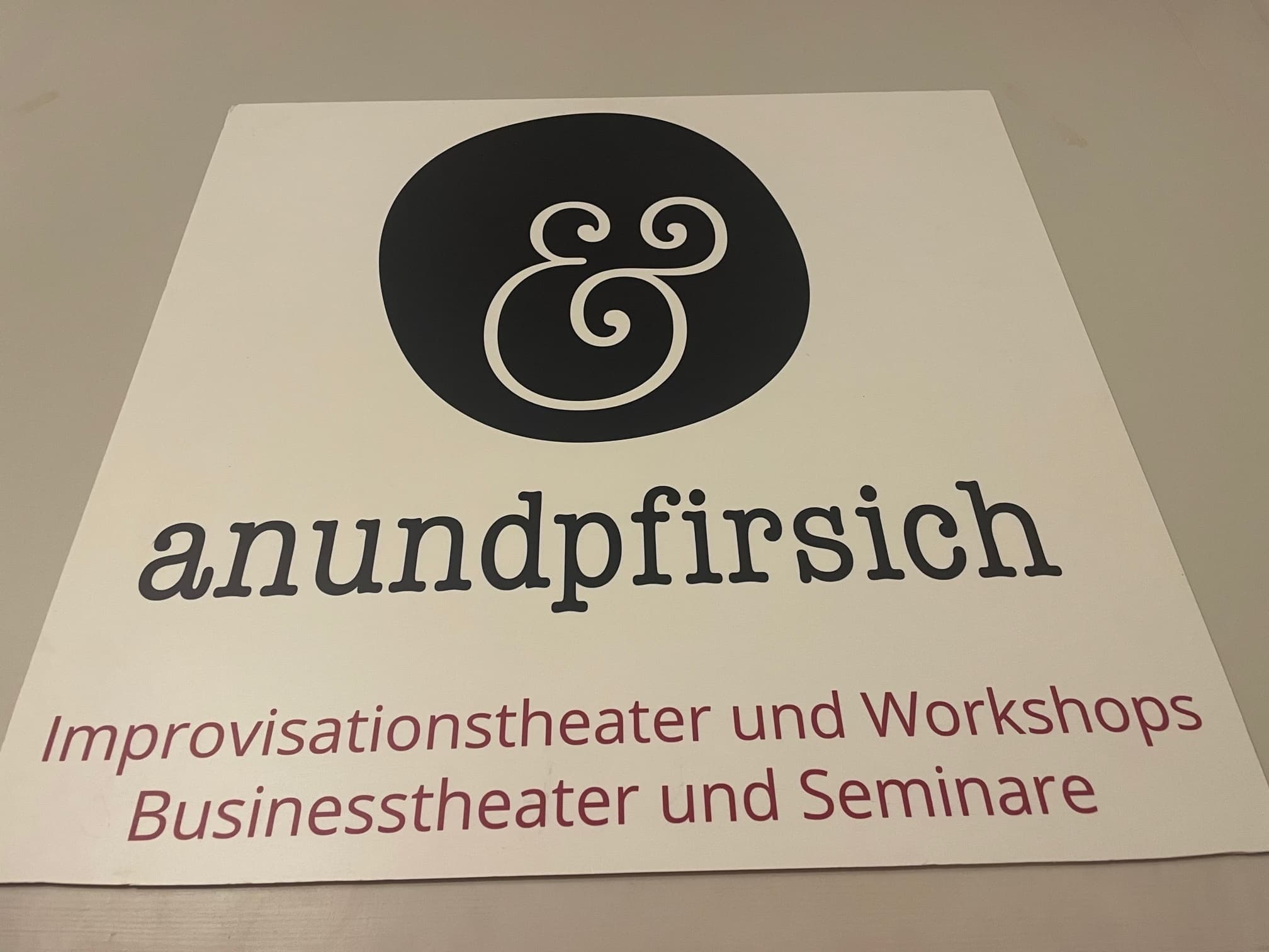 Theater «anundpfirsich»